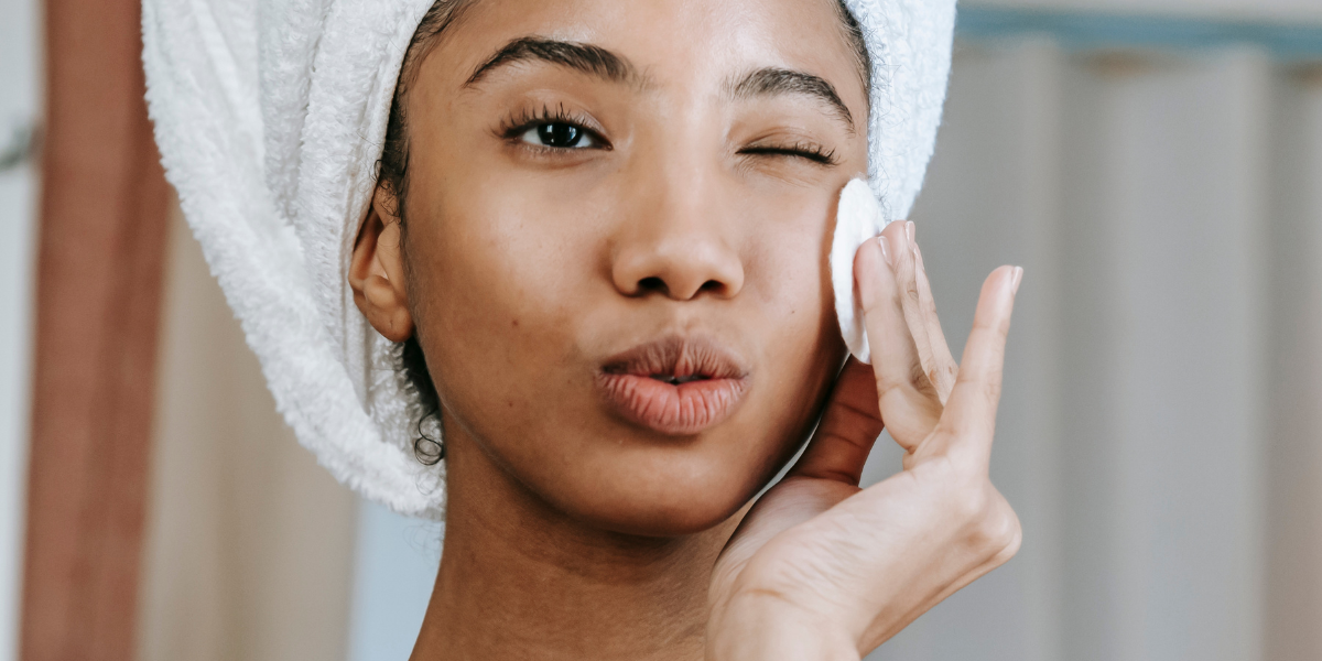 Less Sensitive Skin: How to Make Your Skin Less Sensitive
