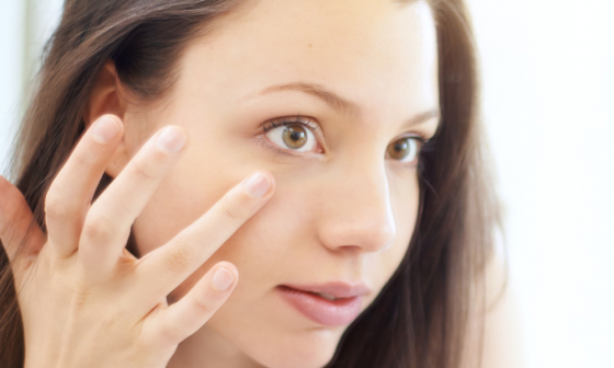 Sensitive Skin? Find the Best Eye Cream for You!